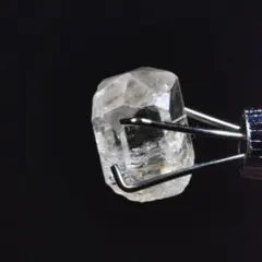 小麦さま専用　最終値下げ！鑑別書付　希少ロシア産フェナカイト3.75ct 小麦さま専用 最終値下げ！鑑別書付 希少ロシア産フェナカイト