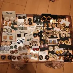 Item thumbnail for item 32630383-9a42-489f-9500-76d5e0759f68