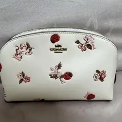 COACH 花とテントウムシ ポーチ
