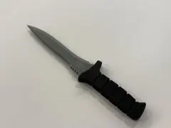 バイオハザード プライマルナイフ（金属製ではなく、殺傷能力なし）