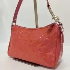 COACH　アクセサリーポーチ　ハンドバッグ　シグネチャー　エナメル　レッド
