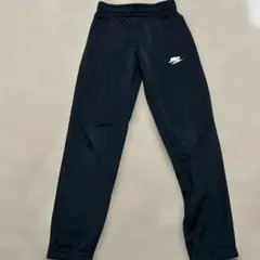Nike ブラック ロングパンツ