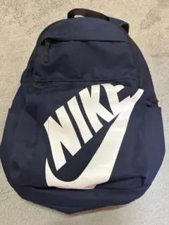 NIKE ネイビー リュックのサムネイル