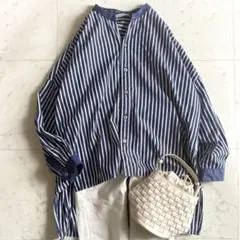 美品＊ネストローブ コットンリネンチュニックブラウス ブルー系