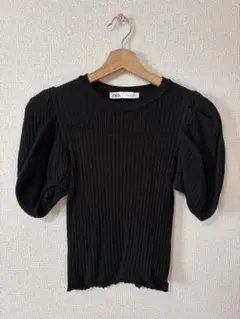 ZARA 半袖ニット　パフスリーブのサムネイル