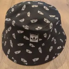 ▪️adidas▪️スニーカー柄 バケットハット 黒