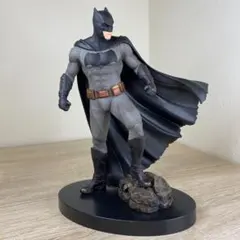 DCバットマンブラック＆ホワイトバットマン フィギュア マイク