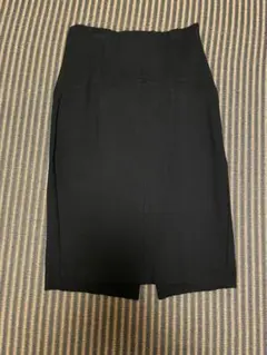 ZARA 黒タイトスカート