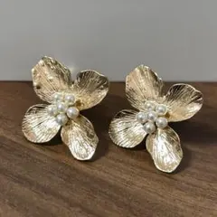 Item thumbnail for item be29c679-9947-4a40-b20f-aae96d069ae4