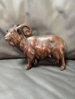 ひつじ　羊　置物