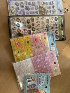 スヌーピーボンボンドロップシール　クレヨンしんちゃん　まとめ売り おまけつき