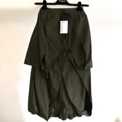 未使用タグ付き JW ANDERSON バルーンスカートのサムネイル