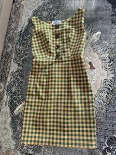ワンピース　PRADA