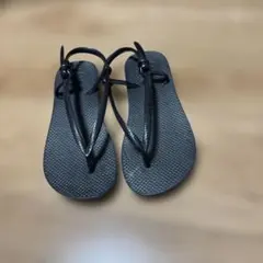havaianas ビーチサンダル・ストラップ付き