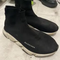 スニーカー