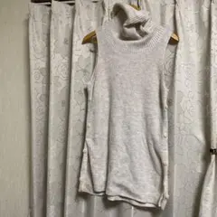 バナナ・リパブリック　ロングベスト