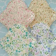 組み換え可❤毎日使える♪特価！防水布ナプキン4枚セット④ 組み換え可❤毎日使える♪特価！防水布ナプキン4枚セット⑧ - メルカリ