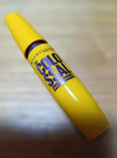 メイベリン　ボリューム　エクスプレス　マグナム　ウォータープルーフ　ブラック