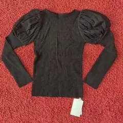 新品未使用タグ付き！セルフォードパフスリーブリブニットブラック