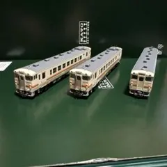 TOMIX 8464/8465 キハ40-2000系　JR四国色 TOMIX 8464/8465 キハ40-2000系 JR四国色 - メルカリ