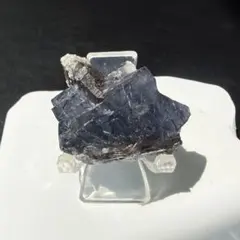 謎石内包 フローライト P4 ビスマスナイト水晶 鉱物 標本 原石 - メルカリ