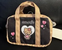 新品　サンリオ　アベイル　ハローキティ　スクバ風　ミニバッグキーホルダー　日焼け