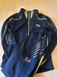 2026年最新】DAIWA フィッシングスーツ(上下セット)の人気アイテム