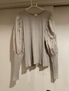 グレー バルーン袖 リブ編み トップス