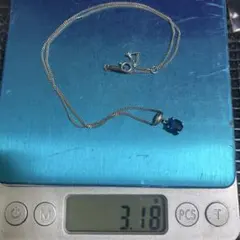 プラチナ850 ネックレス 青色宝石付き