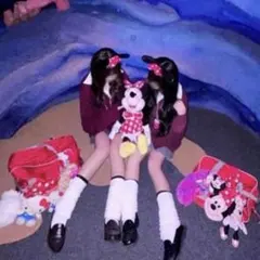 JK なんちゃて　赤カーディガン　セーター　ディズニー