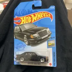 Hot Wheels Mercedes-Benz 500 E