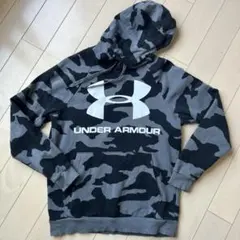 Under Armour 迷彩柄 パーカー Ｌのサムネイル