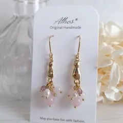 天然石 ローズクォーツ 淡水パール ガラスビーズ 猫ちゃんピアス orイヤリング