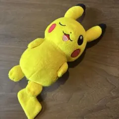 【非売品】ポケモン ウィンクピカチュウ ぬいぐるみ