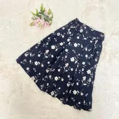 【グラシア】フレアスカート 花柄 膝丈 ウエストゴム 裏地あり シンプル