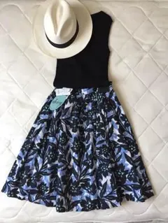 美品 deicy スカート 花柄のサムネイル