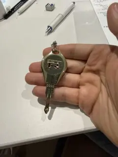 日産 GT-R キーホルダー ゴールドカラーのサムネイル
