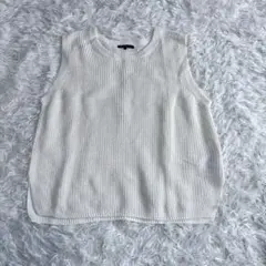 美品23区 麻100% リネンニットベスト オフホワイト 44 大きいサイズ