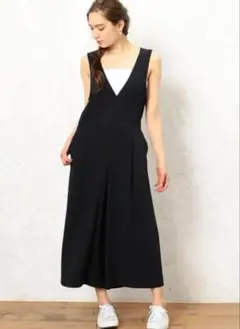 【美品】green label relaxing ネイビーオールインワンのサムネイル
