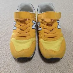 美品　New Balance イエロー スニーカー ベルクロ18.0cm