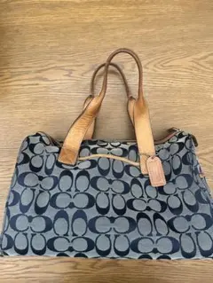 COACH シグネチャー ハンドバッグ