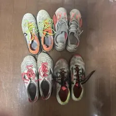 ASICS サッカー スパイク 2足セット - メルカリ