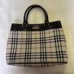 レ*カ様 e842 BURBERRY ノバチェック ハンドバッグ - メルカリ