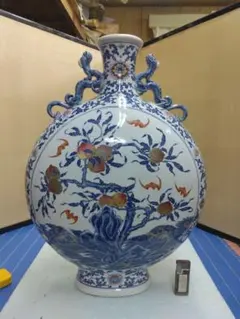 チベット族の娘《藏族姑娘》 中国の著名な画家による少数民族の人物画 