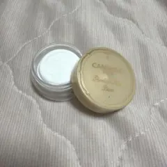 キャンメイク　ポアレスエアリーベース01（化粧下地）