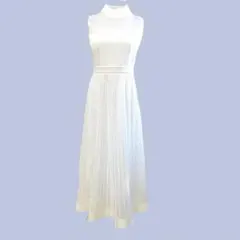 【未使用級】グレースコンチネンタル ラメシアープリーツニットワンピース ホワイト