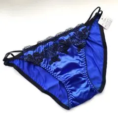 Item thumbnail for item 51339a2e-f62c-4e2e-8bfc-184957247fdf