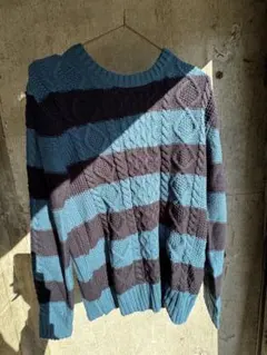 青と黒のストライプ ケーブル編みニット　L