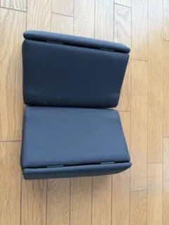美品】NISSAN セレナ C28純正オットマン フットレスト 2025 - メルカリ