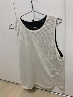 Item thumbnail for item b75ea712-ab62-487e-b591-3d993e0e20de